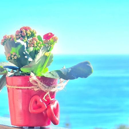 Aa Guest - The Golden Sea Views Eco Apartment بينالماذينا المظهر الخارجي الصورة